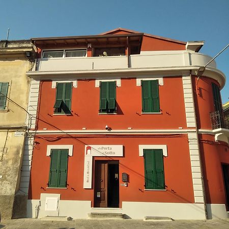 Alla Porta Di Sotto B&B Fivizzano Εξωτερικό φωτογραφία