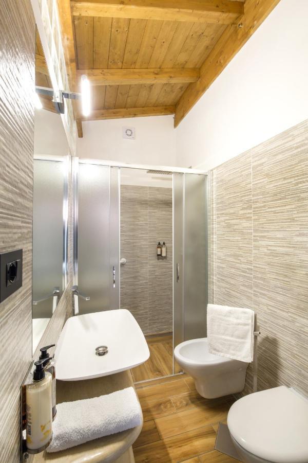 Alla Porta Di Sotto B&B Fivizzano Εξωτερικό φωτογραφία
