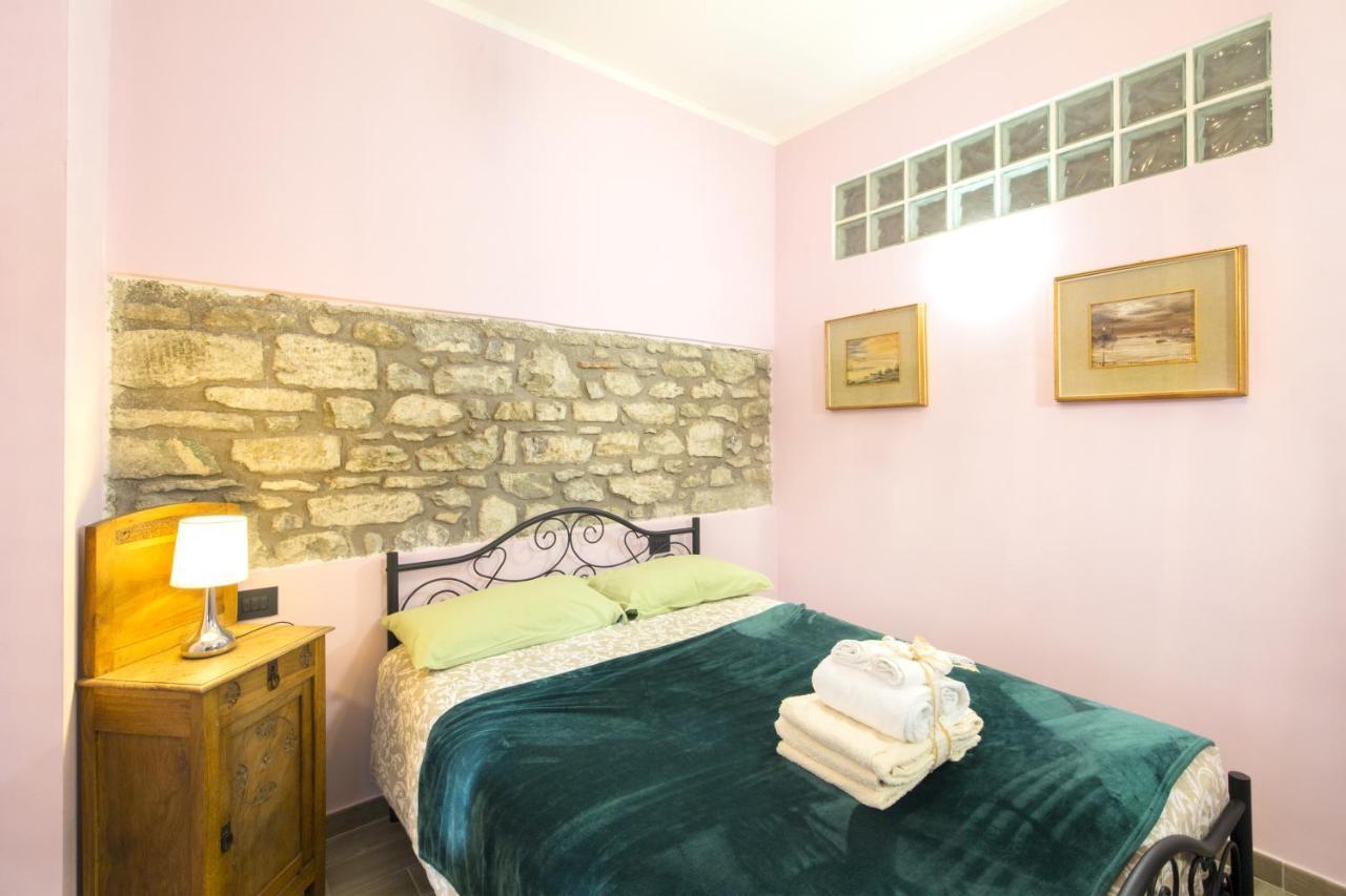 Alla Porta Di Sotto B&B Fivizzano Εξωτερικό φωτογραφία