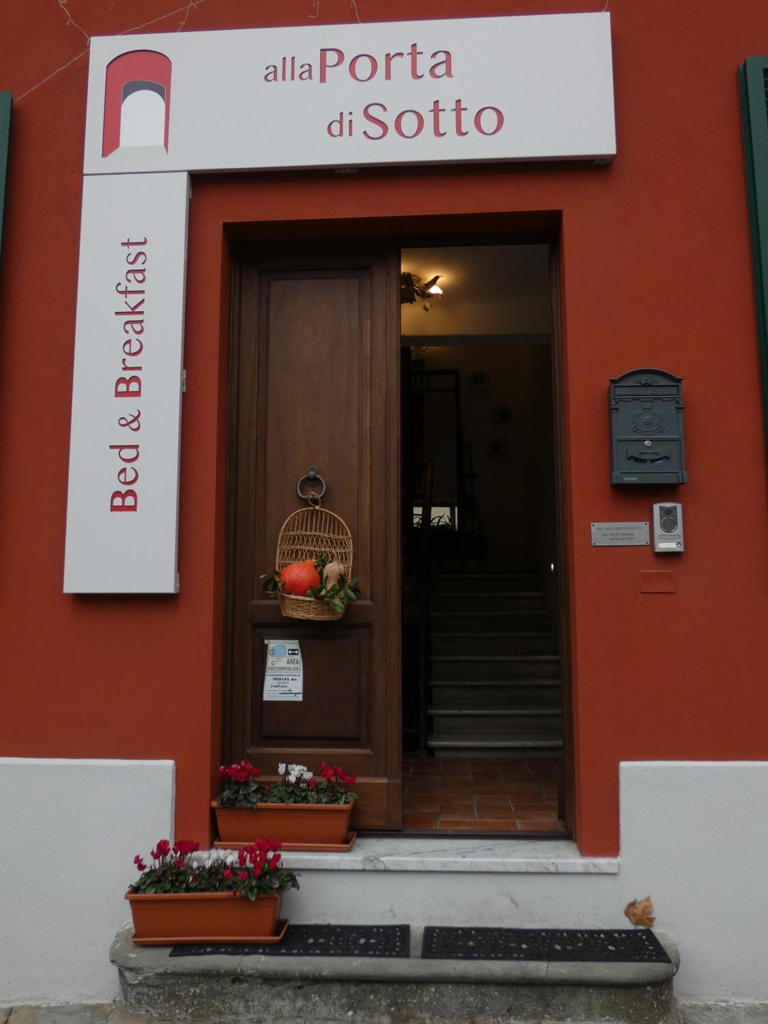 Alla Porta Di Sotto B&B Fivizzano Εξωτερικό φωτογραφία