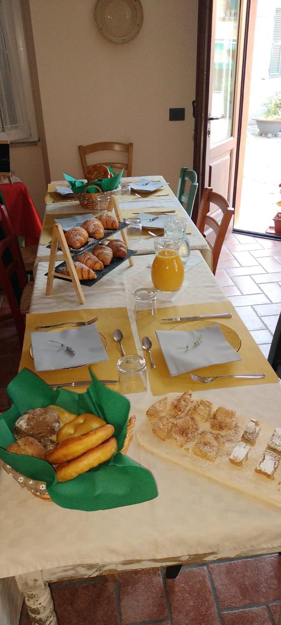 Alla Porta Di Sotto B&B Fivizzano Εξωτερικό φωτογραφία